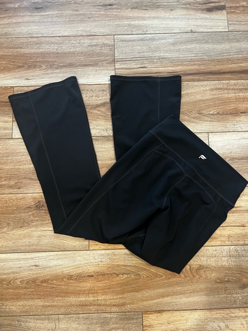 Fabletics Black BootCut High Waisted Leggings Size Large